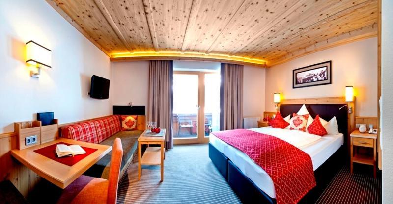 Hotel Bergkristall (Adults Only) Oberau Quarto foto